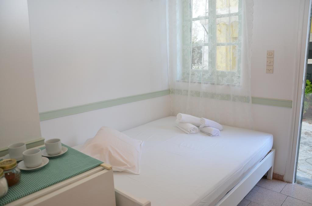 Aegli Rooms Tínos Quarto foto